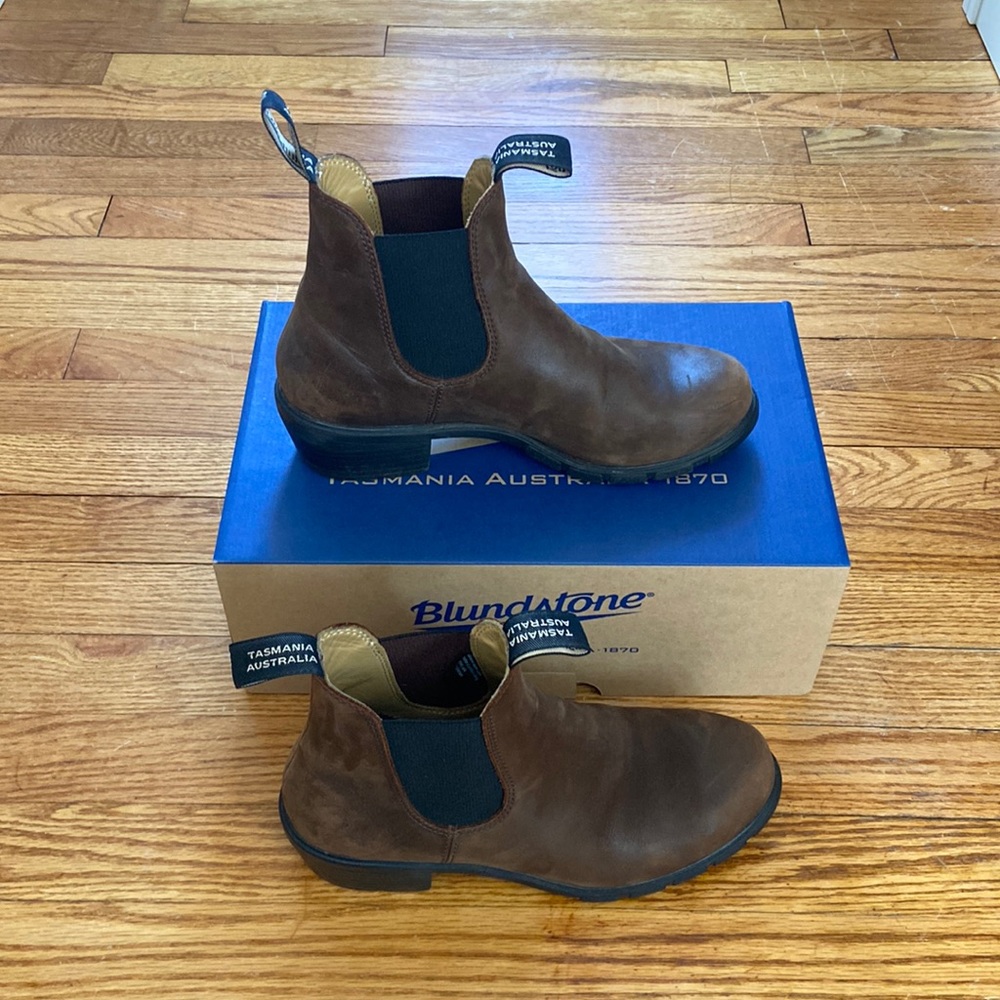 Blundstone 1673 Heel Boot, Antique Brown, US Women’s Size 9